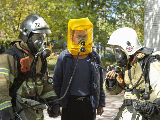 В детских садах Кызыла пожарные проводят учения