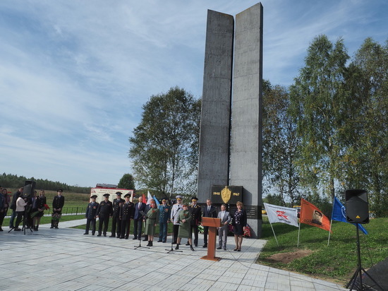 В Калужской области после реконструкции открыли памятник лыжникам-чекистам