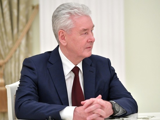Мэр Москвы напомнил о преимуществах дистанционки