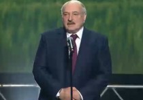 Президент Белоруссии Александр Лукашенко вечером в четверг прибыл на "женский форум" в "Минск-Арене", где проходит патриотическое мероприятие