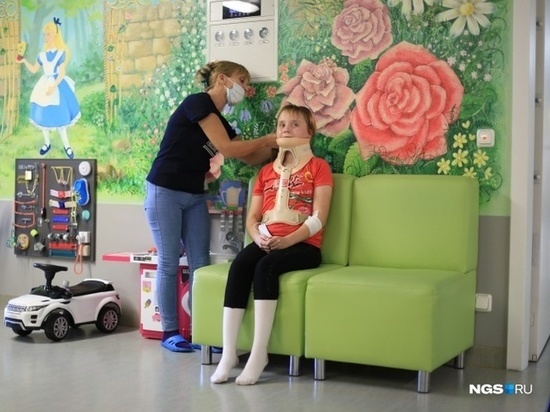 Новосибирские врачи поставили на ноги девочку из Бурятии
