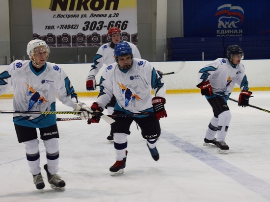 Хоккейная команда Костромаэнерго начала новый спортивный сезон
