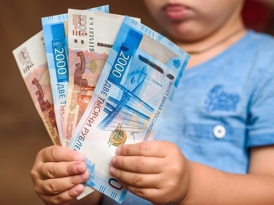 Выплаты на детей от 3 до 7 лет: пособие хотят увеличить в два раза