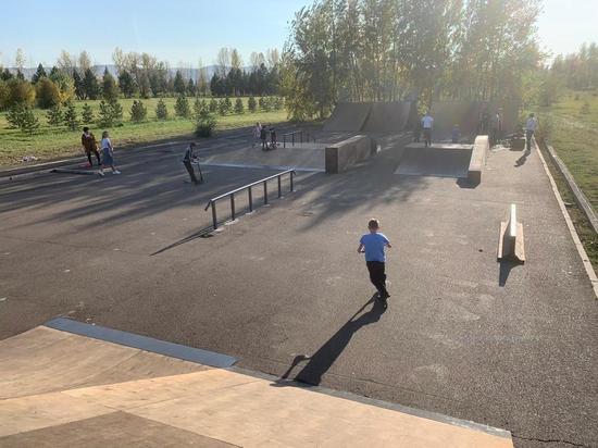 На острове Татышев после ремонта открыли скейт-парк