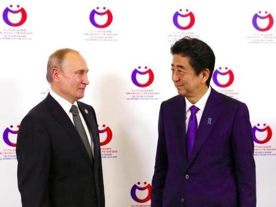 Абэ надеется, что его преемник заключит мирный договор с РФ