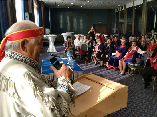 Делегация из Ямала отправилась в Москву на 30-летие ассоциации коренных народов в России