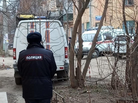 Магаданские полицейские своровали у задержанного мужчины 300 тыс рублей