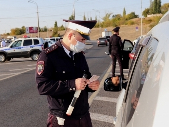 Волгоградцам грозит арест до 15 суток за тонировку автомобилей