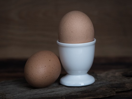 Главный алтайский онколог посоветовал сидеть дома и варить яйца
