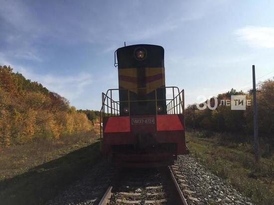 Поезд протаранил легковушку в Буинском районе РТ, погибла женщина