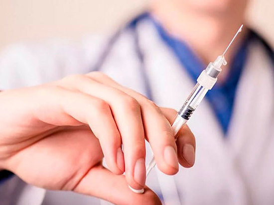Более 249 тысяч якутян получили прививки от гриппа