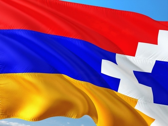 Ереван может заключить военно-политический союз с Арцахом