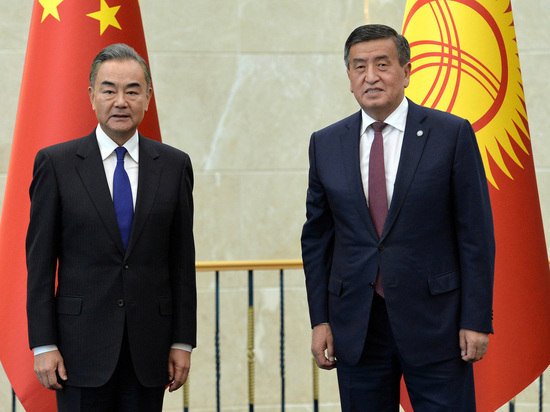 Кыргызстан пообещал Китаю поддержку в вопросах Синцзяня, Тайваня и Гонконга