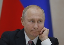 Президент России Владимир Путин отметил, что понимает граждан, которым надоели вводимые из-за пандемии коронавируса ограничения