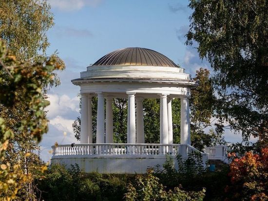 В музее отмечают юбилей Александровского сада в Вятке