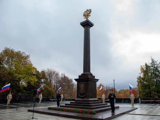  В Петрозаводске открыли стелу «Город воинской славы»