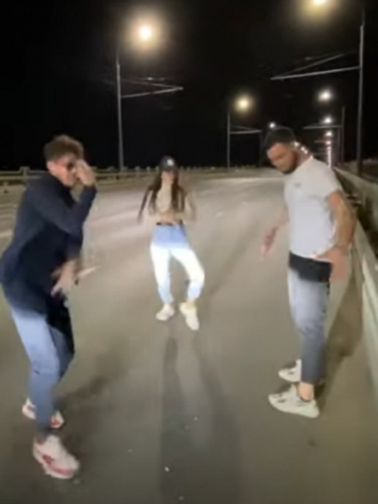 Дурной пример заразителен: в ГИБДД Костромы опять разбираются с танцульками на мосту