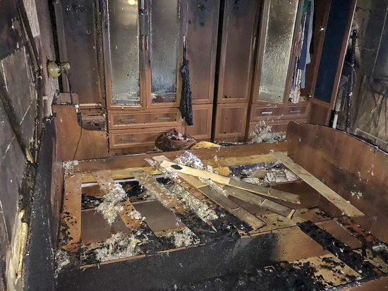 В Вязьме в горящей квартире были обнаружены мужчина и женщина без сознания