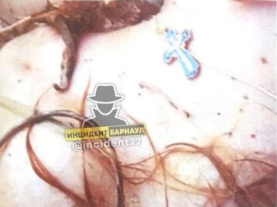 Возле Заринска нашли труп рыжей девушки со следами насильственной смерти