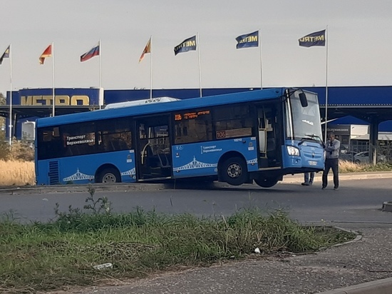 В Твери водитель пассажирского автобуса «потерял» дорогу