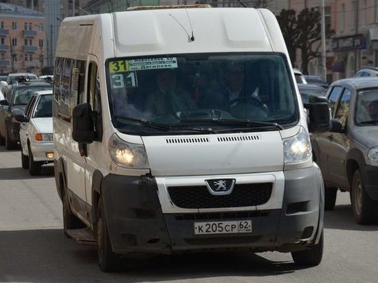В Рязани пьяный мужчина украл пять тысяч у водителя маршрутки