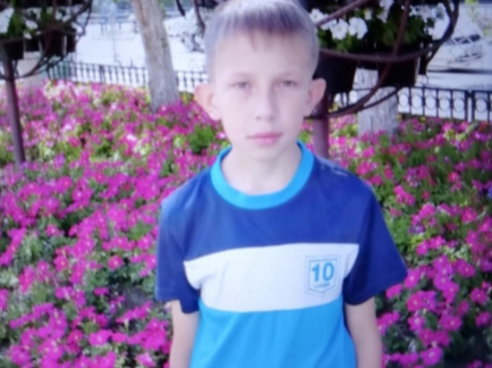 В Улан-Удэ ищут 11-летнего мальчика с зелеными глазами