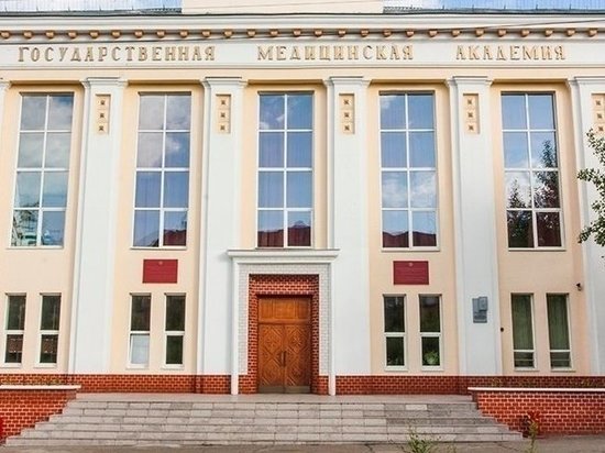 Всех студентов медакадемии отправили на дистанционку в Чите