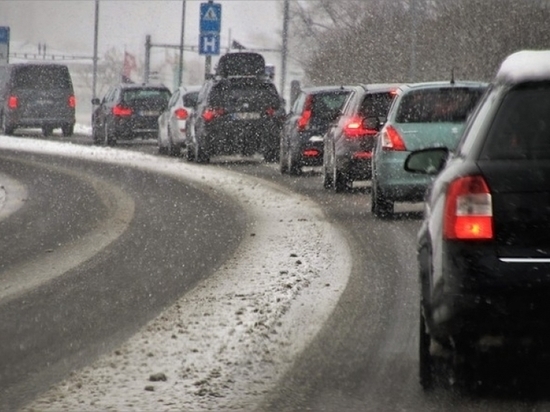 На автодорогах Хакасии изменили правила в связи с погодой