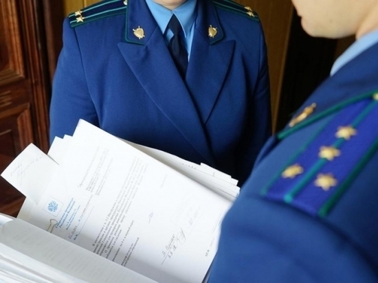 Нашли крайнего: в Ярославле кадровика наказали за зарплату ниже «минималки»