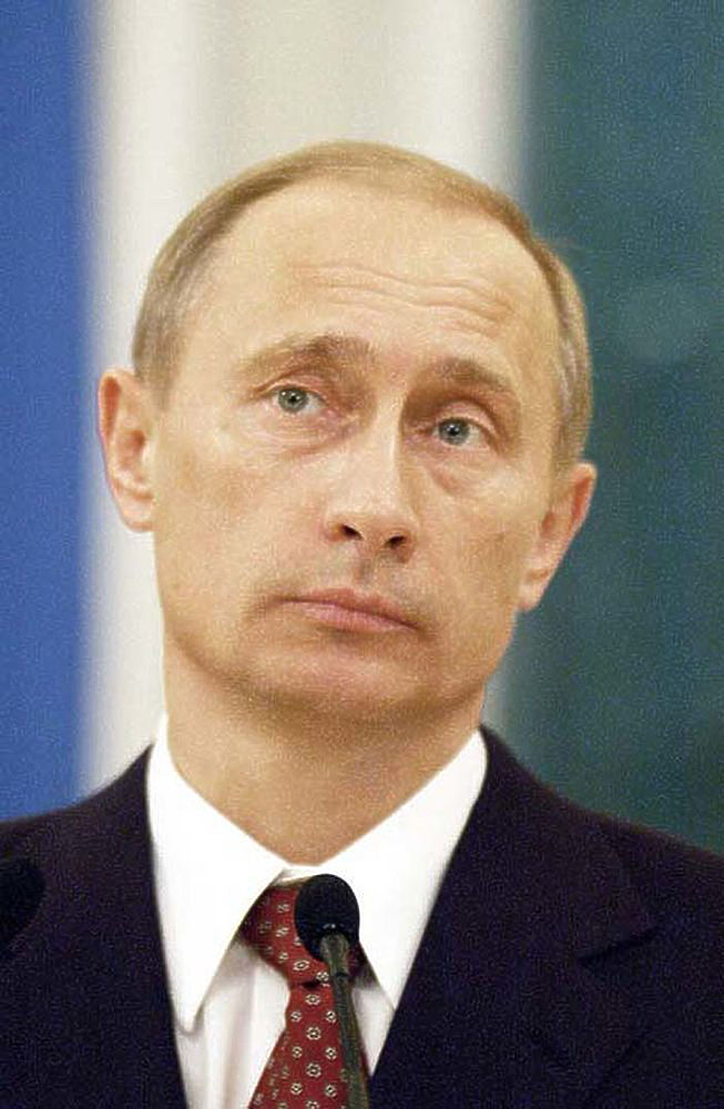 Путину 68: как менялось лицо президента