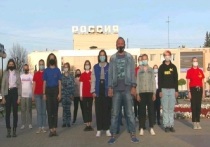 Сегодня, 7 октября, в городском округе Серпухов прошёл социальный молодёжный флешмоб