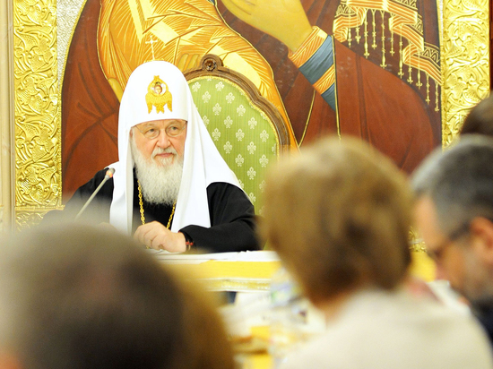 Патриарх Кирилл ушел на карантин из-за коронавируса, пообщавшись с больным