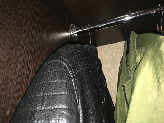 Вязьмич поживился на рынке дюжиной женских курток