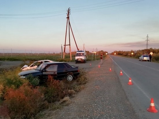 В ДТП под Астраханью пострадали дети