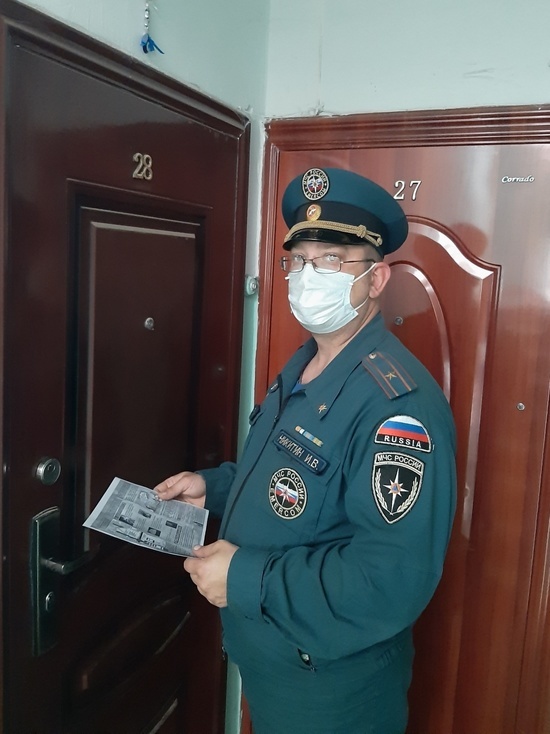 Жителям Новосокольников рассказали о пожарной безопасности