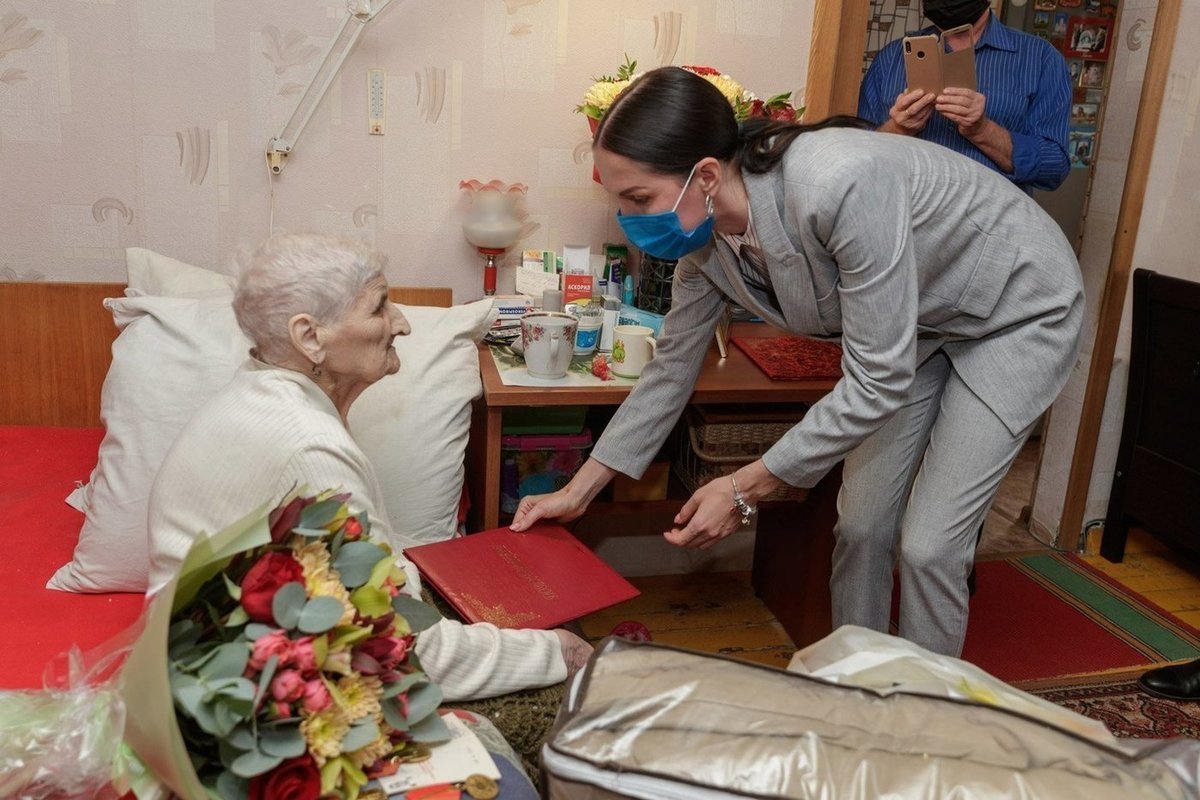 пензенцы на юбилее области. дом ветеранов коломна калинина 54. и. вологодского кооперативного колледжа 100 лет. дом ветеранов коломна.