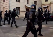 Трое российских журналистов были задержаны в воскресенье в центре Минска