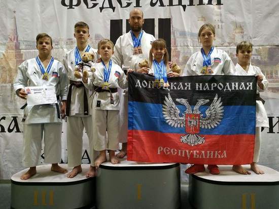 Каратисты ДНР привезли 32 медали из России