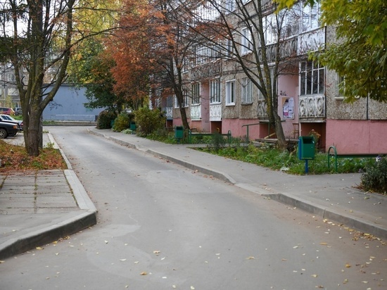 В Кирове завершаются благоустроительные работы в девяти дворах