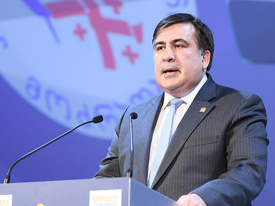Появилось видео избиения Саакашвили в Афинах