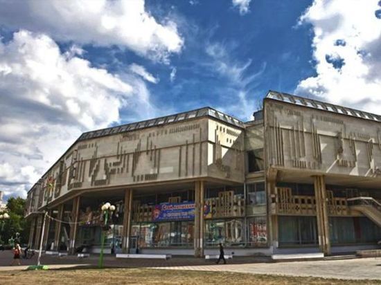 Ярославские гопники «полюбили» театр, но по своему