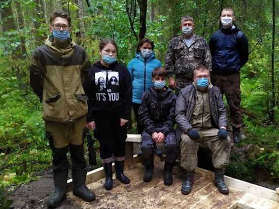 Костромские юные натуралисты восстановили родник в Макарьеве