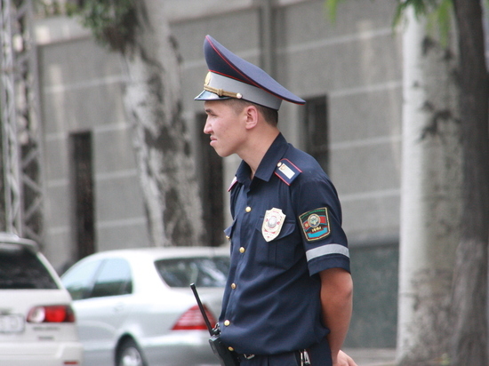 Бишкекские инспектора смогут определять задолженность водителей по штрафам