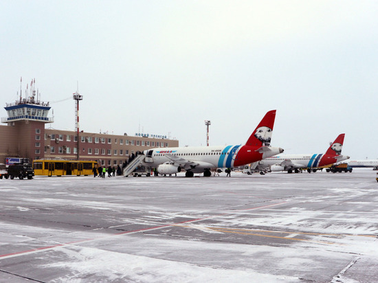Аэропорт в Новом Уренгое готов к работе в холода