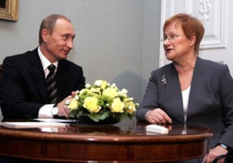 Бывшая президент Финляндии Тарья Халонен рассказала об особенности в поведении президента РФ Владимира Путина, которую она заметила при общении с ним