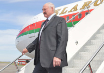 Сотрудники немецкой компании Lufthansa Technik отказались обслуживать самолет президента Белоруссии Александра Лукашенко в знак протеста против насилия со стороны белорусских властей в отношении собственных граждан
