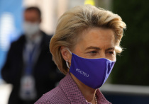 Саммит ЕС пришлось прервать на некоторое время: глава Еврокомиссии Урсула фон дер Ляйен была вынуждена уйти на карантин после того, как у одной из ее ближайших помощниц был обнаружен коронавирус