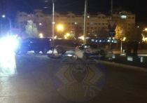 Ночью 16 октября возле здания правительства Забайкальского края на перекрестке улиц Чайковского и Бутина произошло ДТП с участием нескольких машин