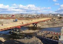 В Чите завершается возведение временного моста в районе Каштака