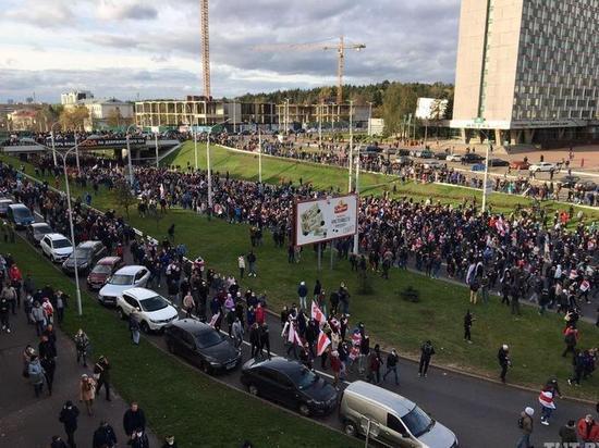 Конституционная реформа митингам не помеха